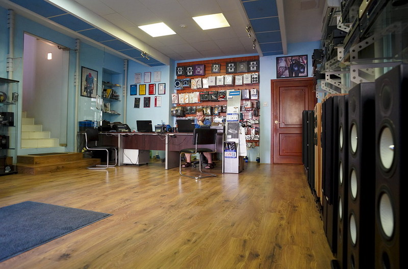 Фотография с сайта магазина «Аудиомания”