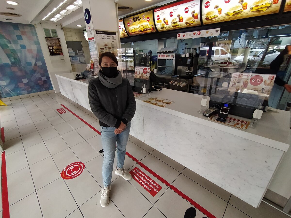 Жду заказ, как же здорово, что ожидание не более 7 минут