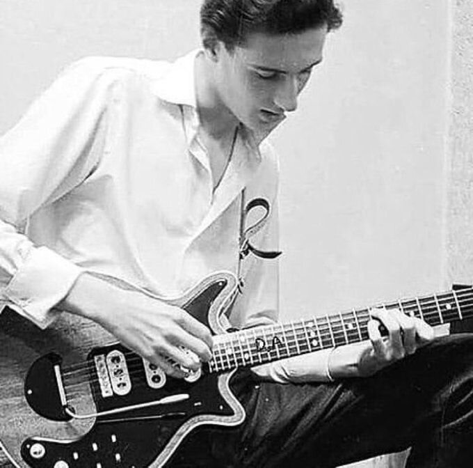 Брайан Мэй в юности 