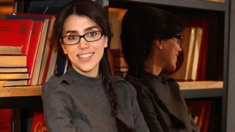 Писательница Азра Кохен