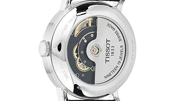 Некоторые бренды специализируются на выпуске механических часов. Другие делают упор на кварц. Кто-то производит и то, и другое.-2