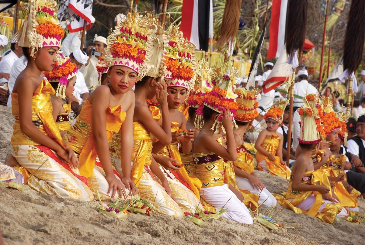 индонезия местные жители