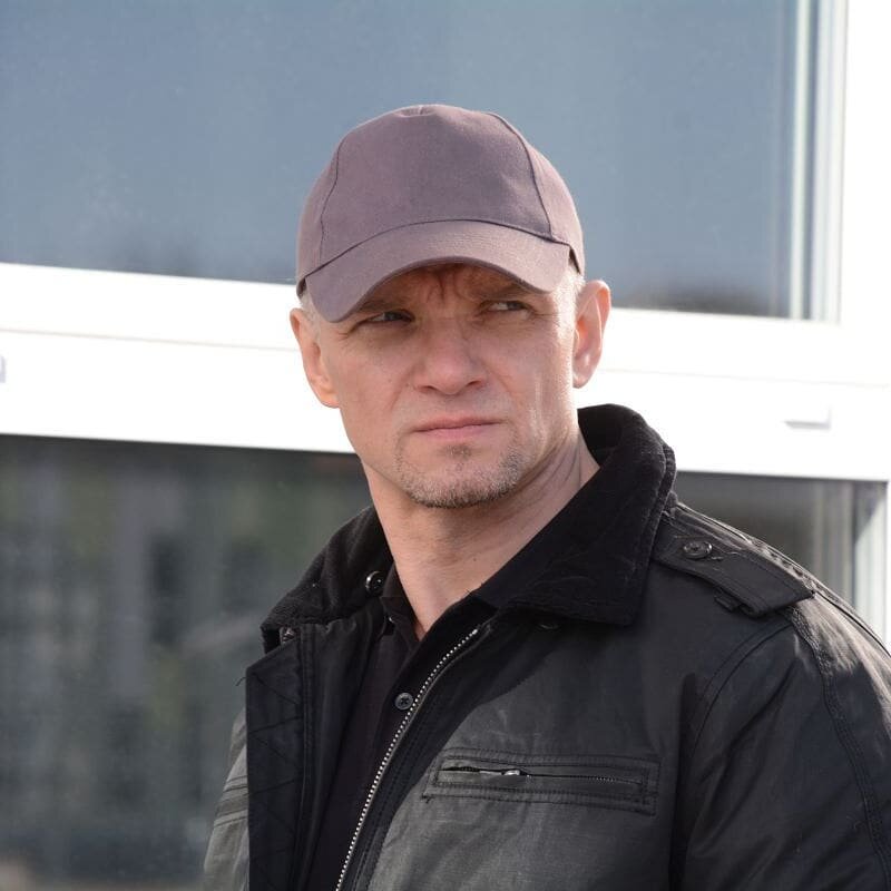 Владимир Епифанцев в фильме "Чёрный пёс"