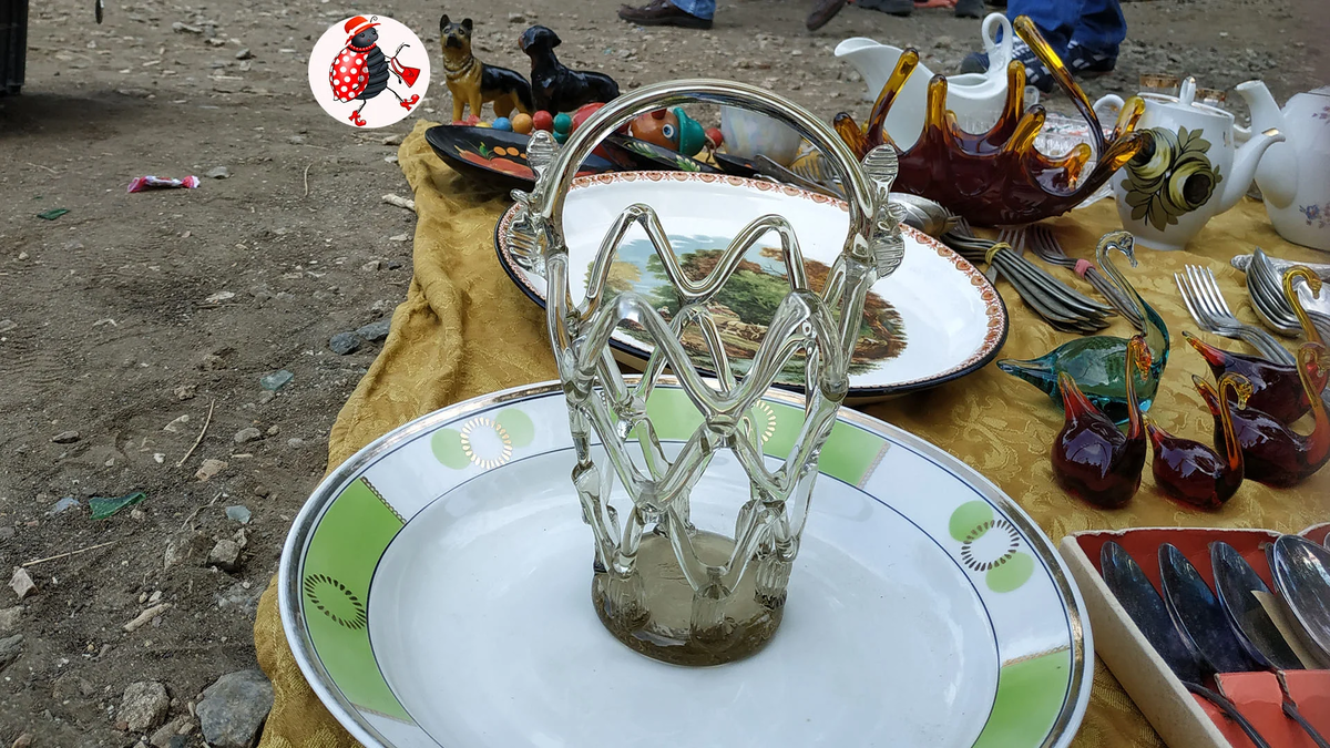 Здесь корзинка стоит 200 рублей