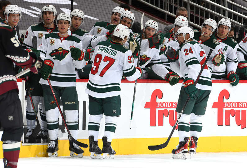 К.Капризова поздравляют с рекордной 19-й шайбой в сезоне