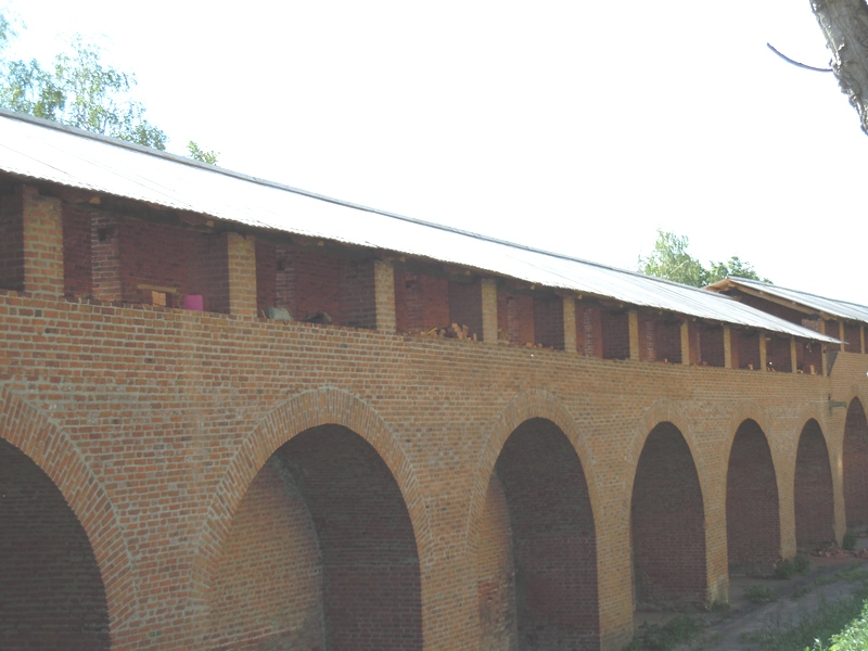 6 июня 2021 г. Мы продолжаем делать то, что мы уже много наделали (В. С. Черномырдин). Побывал в кремле и поснимал. Там территория закрыта и охрана не пускает.-30