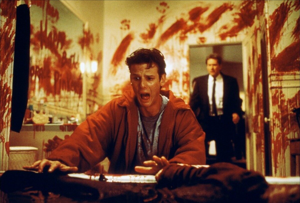 Кадр из фильма "Электрошок" (1989)