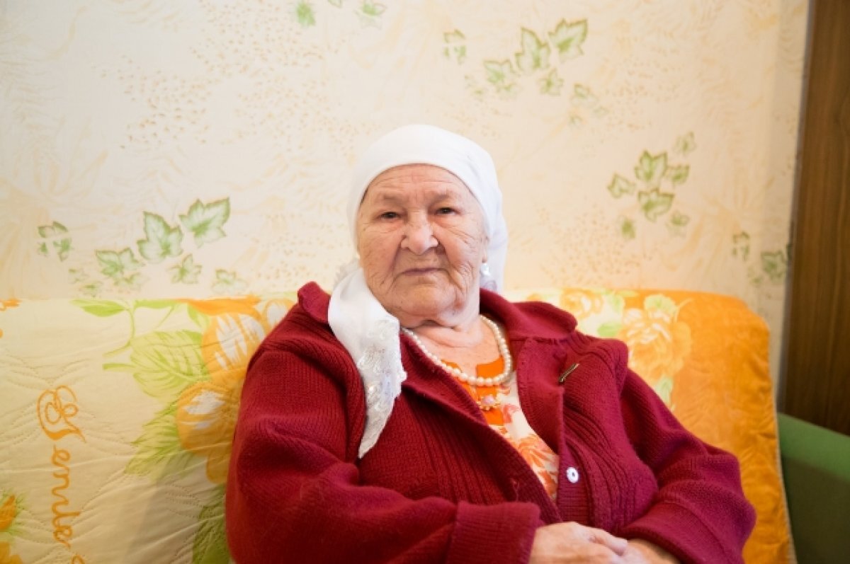    Флюре Шаримзяновне предложили переехать из аварийного жилье в разрушенное.