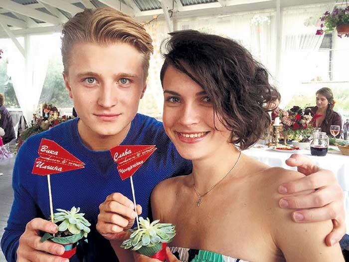 с первой женой Викторией