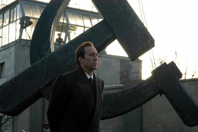    Кадр из фильма «Оружейный барон» (2005)