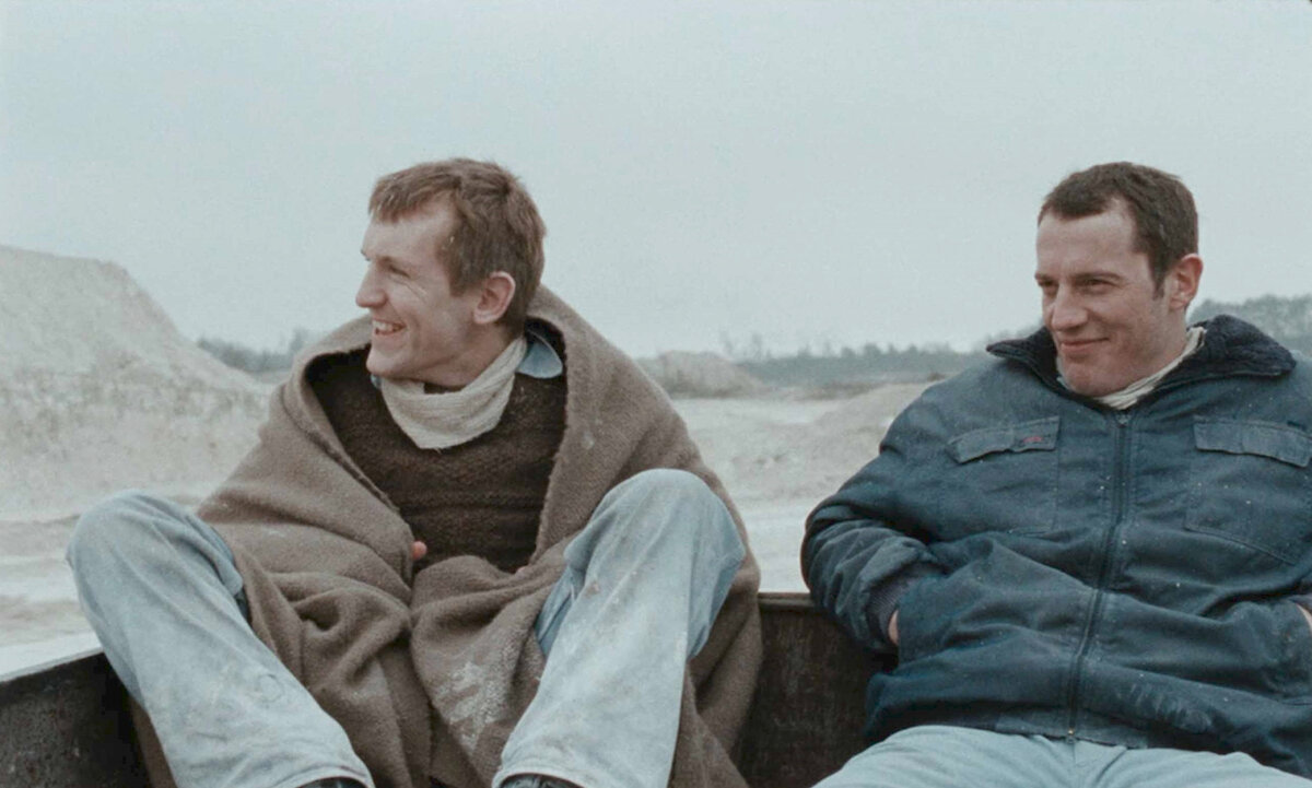 Кадр из фильма "Зимние братья" (2017)