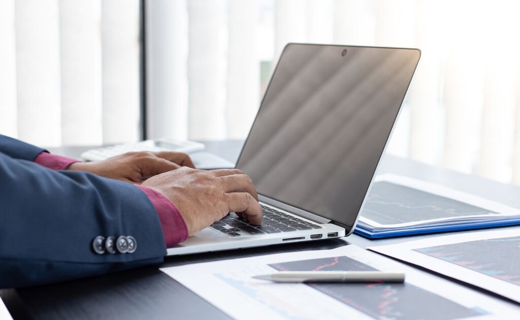 В этой маленькой шпаргалке мы учимся правильно предлагать свой товар. 