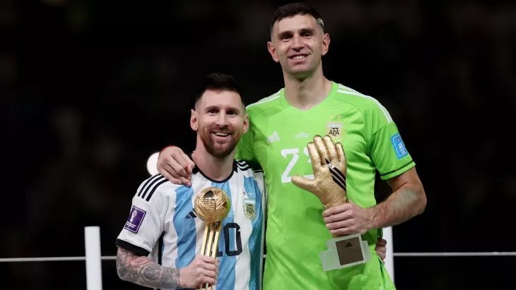    Вратарь Аргентины. Мартинес был жертвой Погребняка и сидел ради денег Фото #1
