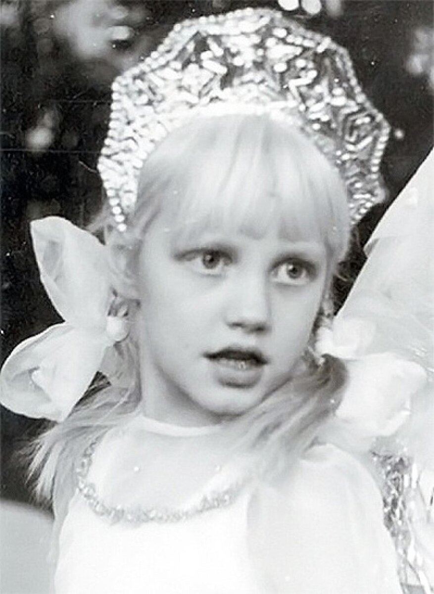 Маша Малиновская в детстве