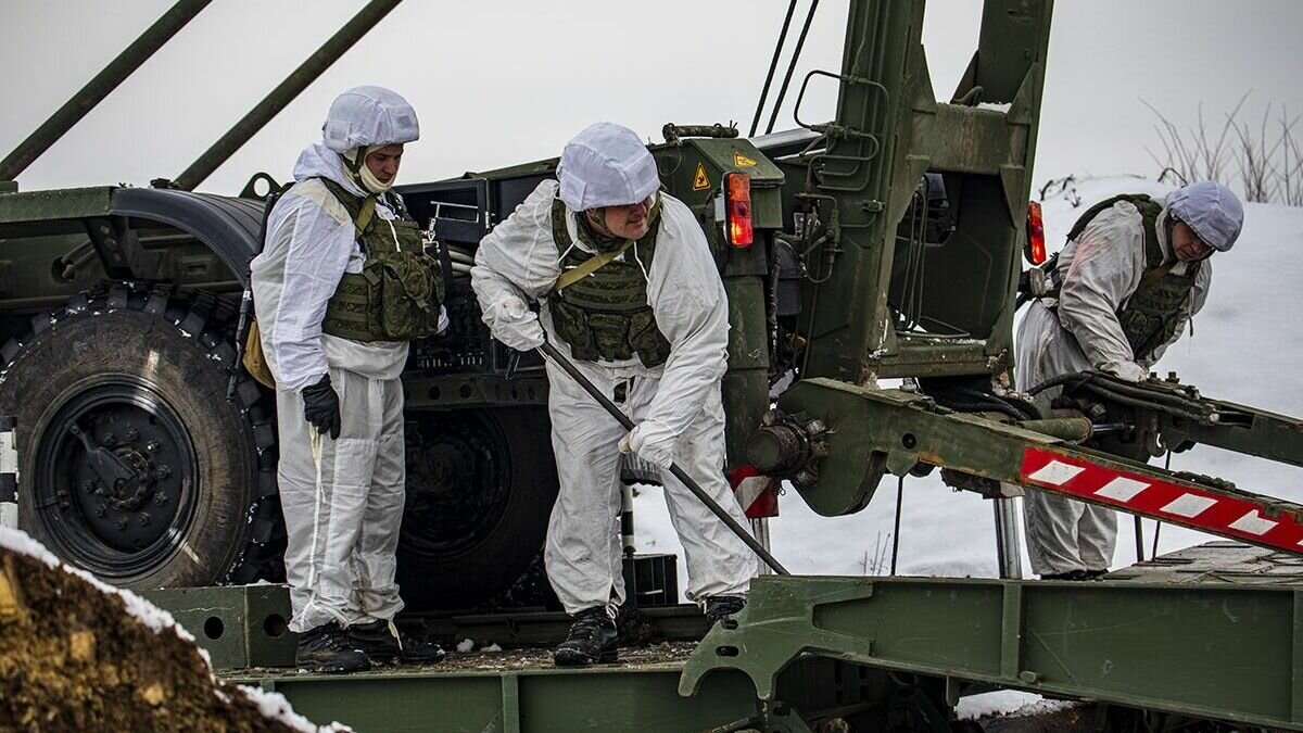     Взятие Соледара можно считать преддверием переломного момента в ходе специальной военной операции, сообщил RostovGazeta эксперт по межнациональным конфликтам, политолог Евгений Михайлов.