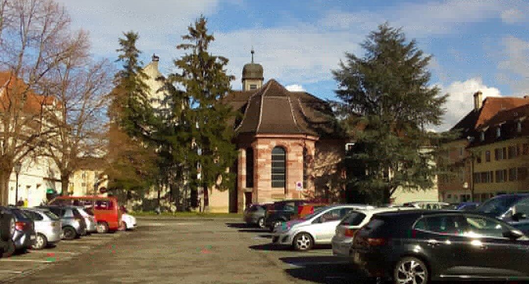 Французский городок Saint Louis, граничащий с Германией и Швейцарией