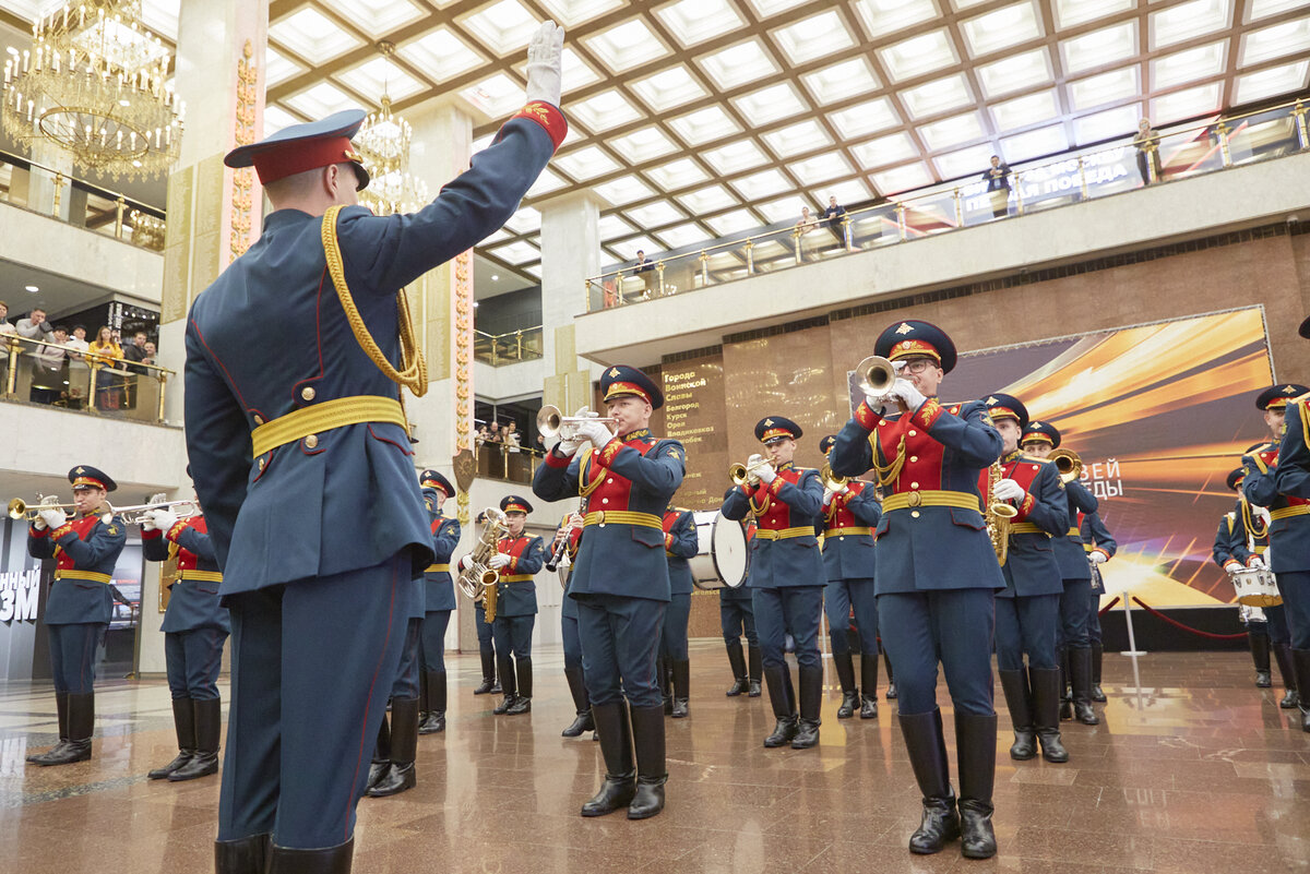 Полковник бессонов преображенский полк