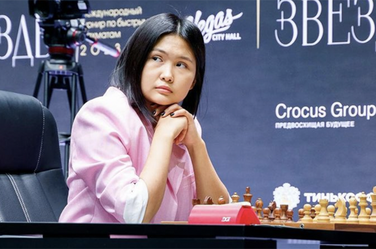    Шахматист из Крыма Сергей Карякин проиграл казашке Бибисаре Асаубаевой