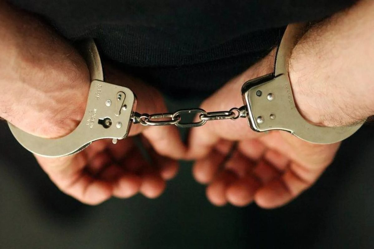    На Дону при получении взятки задержали лже-инспектора Ространснадзора