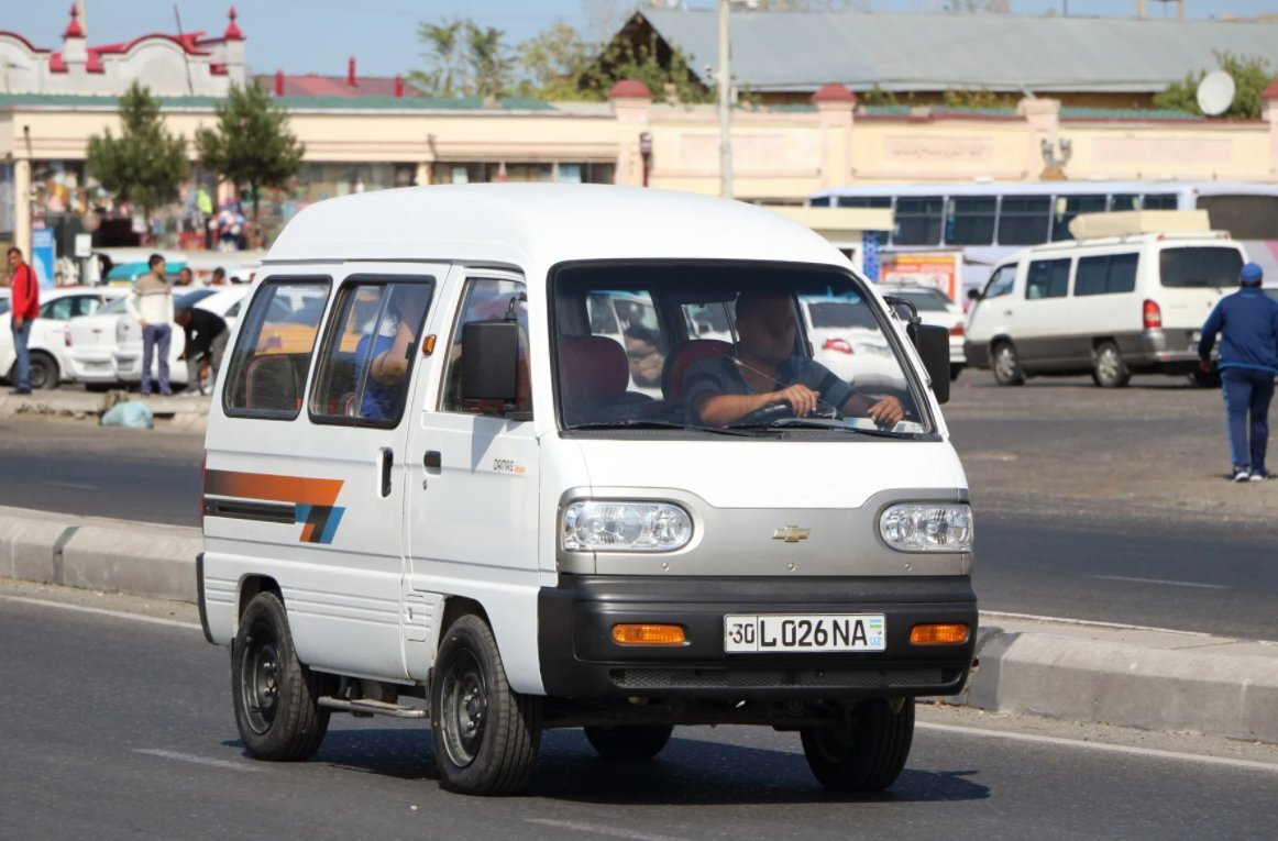 Chevrolet Damas DLX