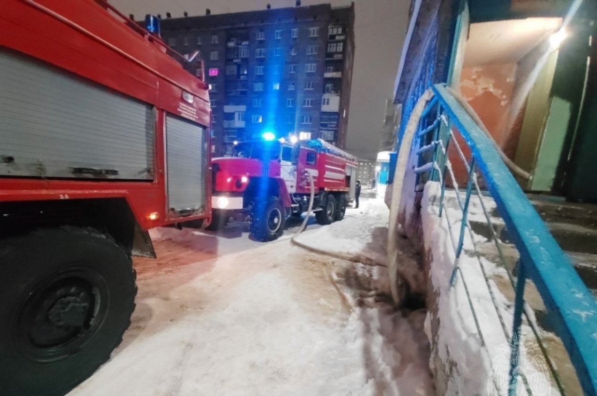    Полиция просит красноярцев не подходить к месту пожара на ул. Пограничников