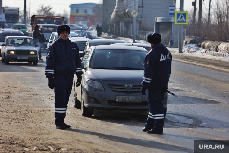    Из-за аварии образовалась автомобильная пробка