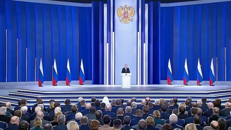     Об этом президент заявил во время выступления перед Федеральным собранием.