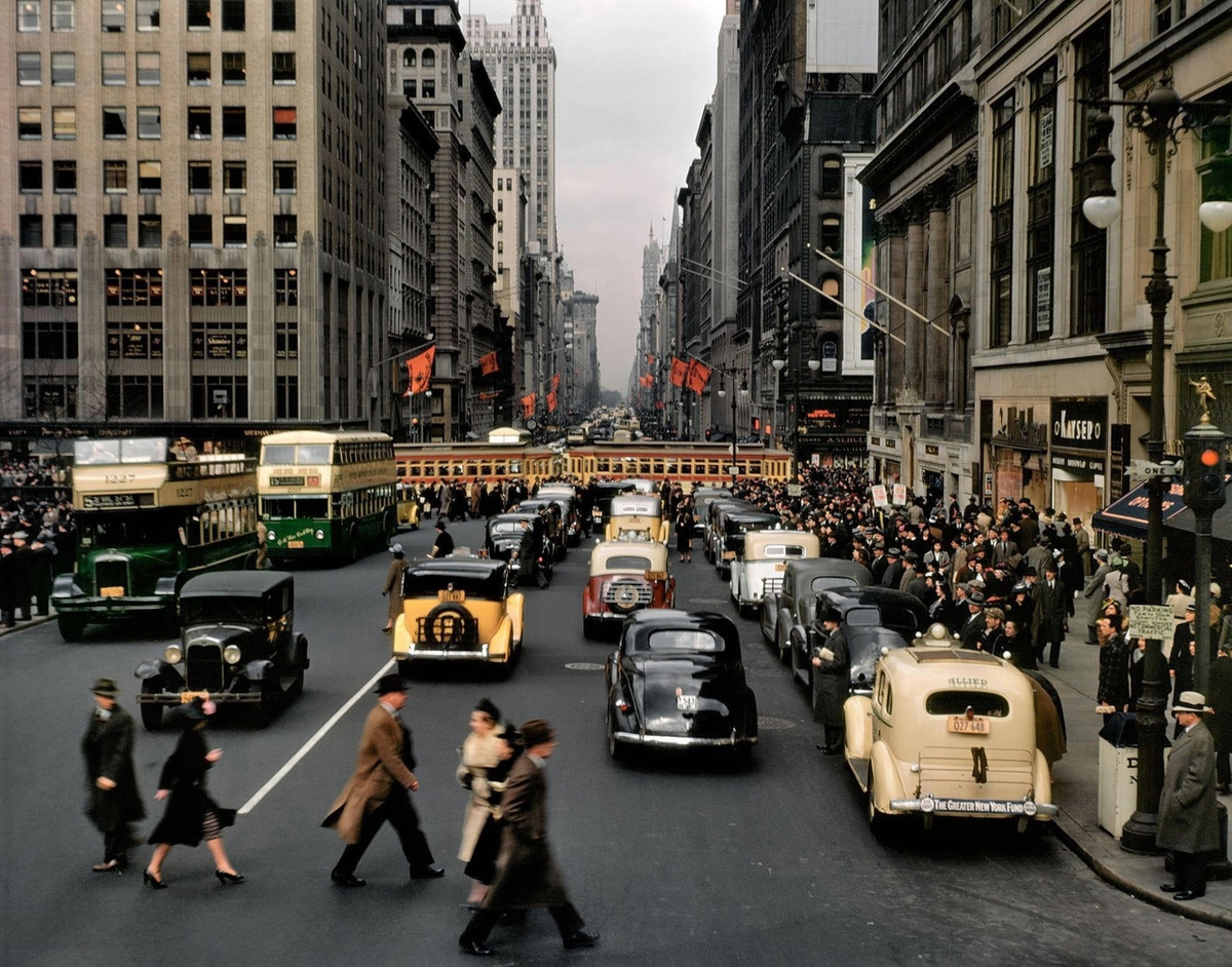 Города 30 х годов. 5 Авеню Америка. Нью Йорк 1940 год в США. 5-Я Авеню Нью-Йорк. Пятая Авеню 1930 Нью Йорк