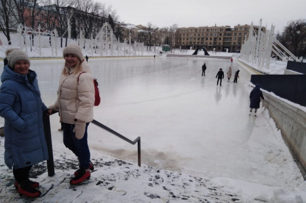    Временно не доступен: в Казани закрыли каток в парке «Чёрное озеро»