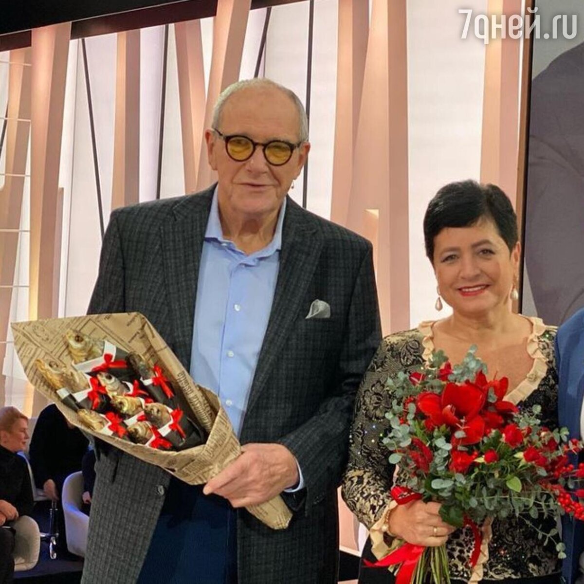    Эммануил и Ирина Виторган Социальные сети