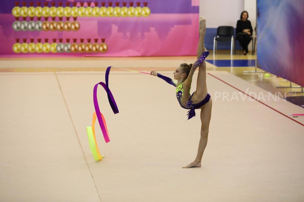    В области художественной гимнастикой занимаются около 7 тысяч спортсменов Арина Полтанова