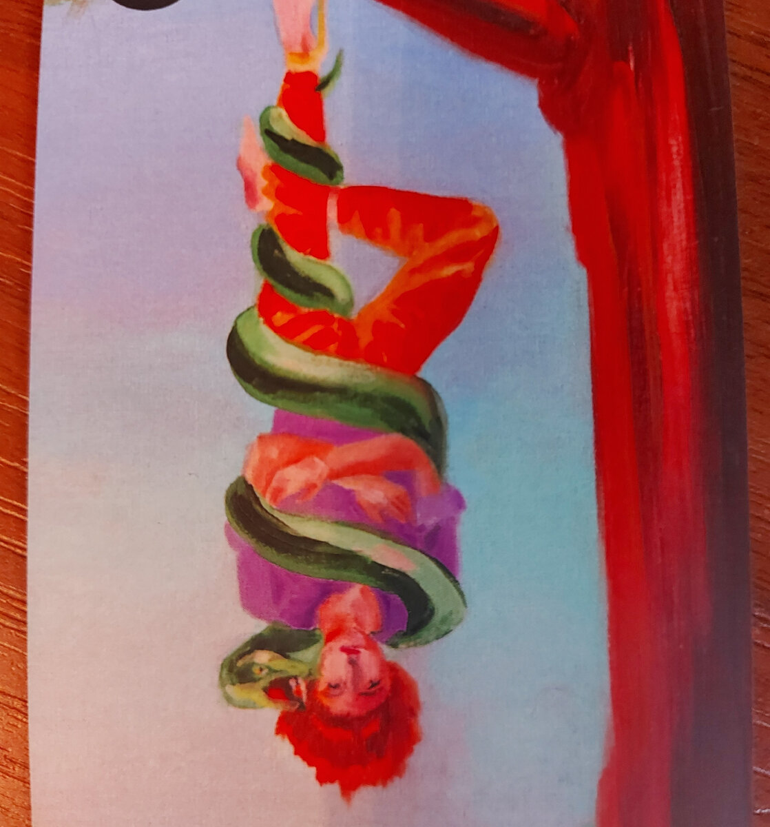 Иногда проще не видеть своей силы, чем применить ее. И говорить всем и себе, что ты слабый и жизнь твоя полна испытаний.