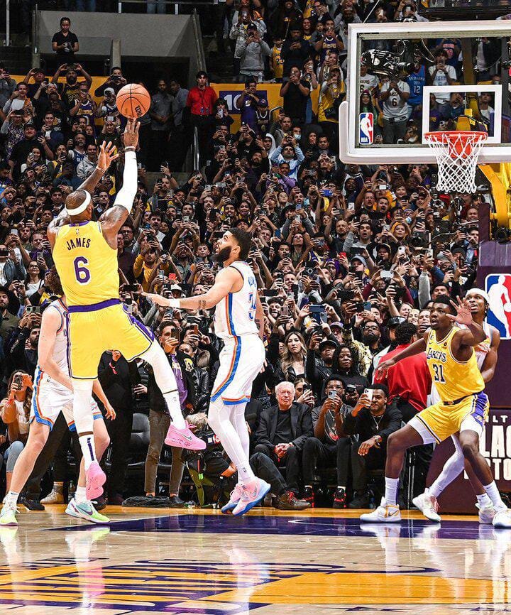 Леброн Джеймс и Фил Найт