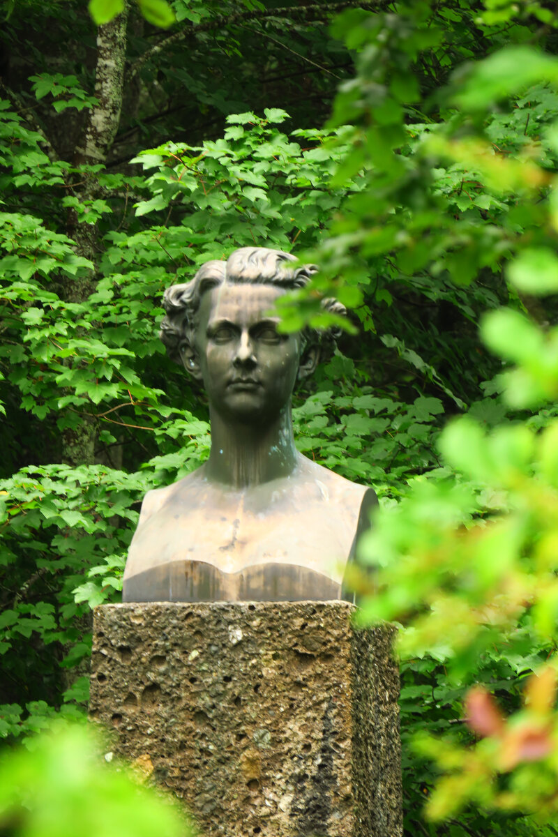 Бюст Людвига II в Линдерхоф