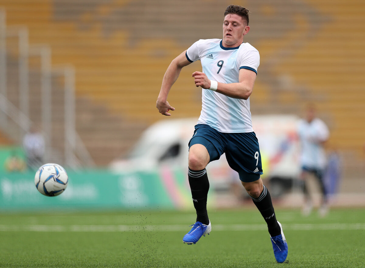 Нападающий Адольфо Гайч. Фото - ФИФА.