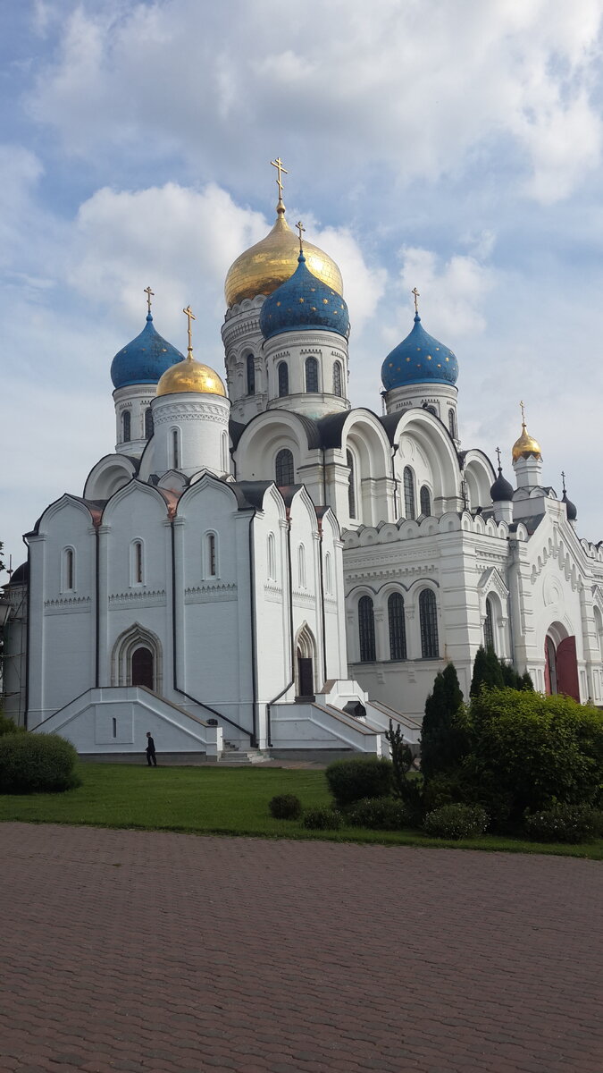 Николо-Угрешский монастырь