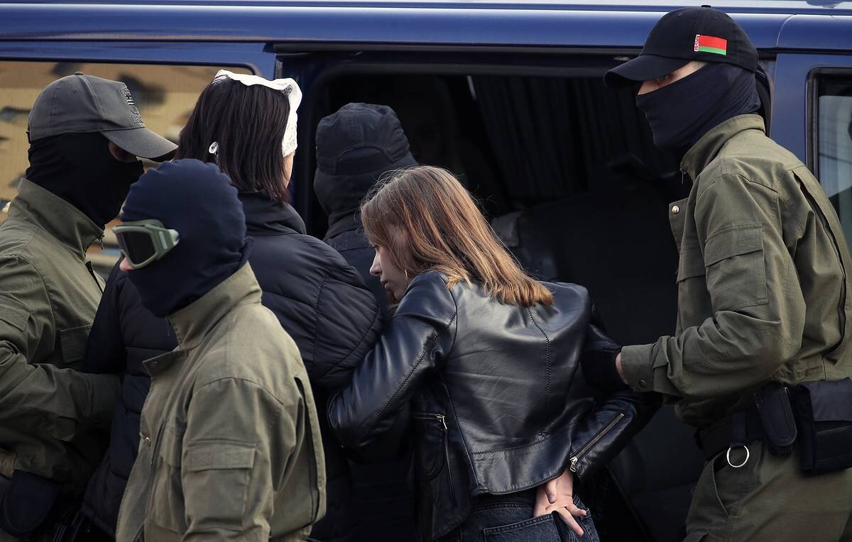 Жесткое противостояние оппозиции и силовиков в Беларуси продолжается   больше месяца 