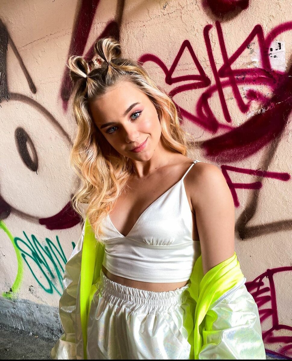 Катя Адушкина