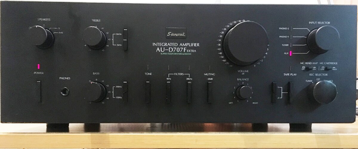 Полный усилитель из 80-х: Sansui AU D-707F Extra