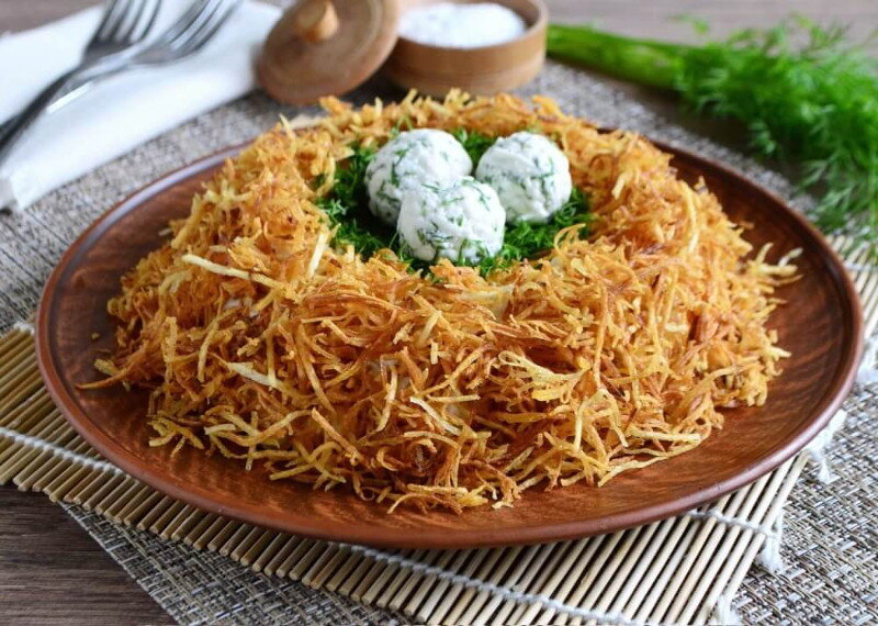 Гнездо глухаря