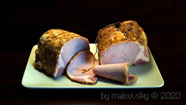 Ветчина цельнокусковая из свиного карбонада в духовке