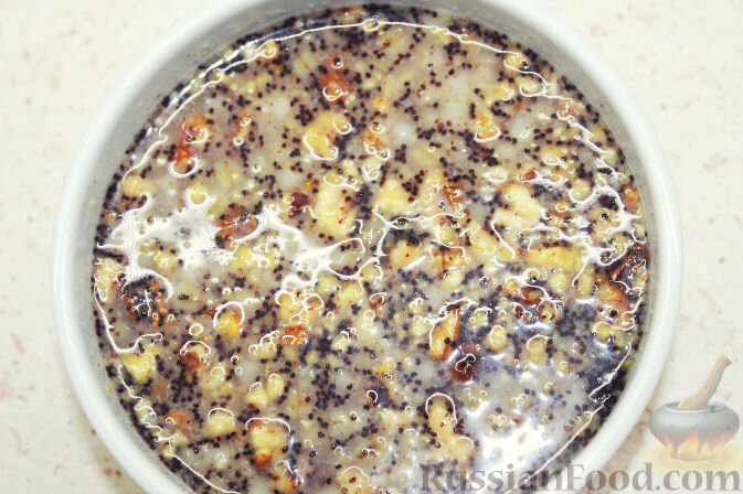 пшеница, мак, орехи грецкие, изюм, мёд, сахар