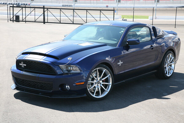 Ford Mustang Shelby Super Snake. 