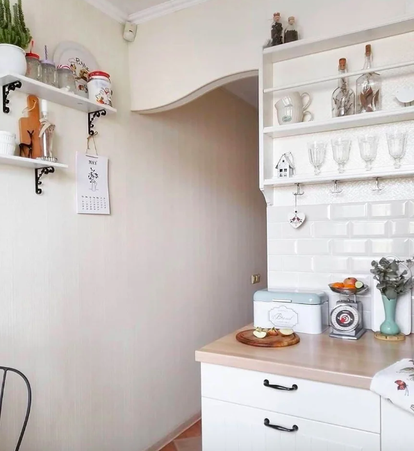 Арка вместо двери на кухне 