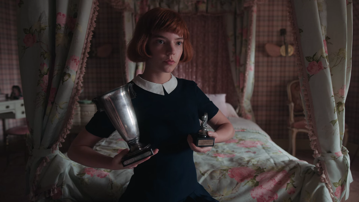 "They  are  just  pieces » (Это просто фигуры)