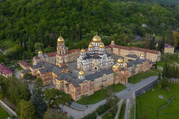Новоафонский монастырь Абхазия летом