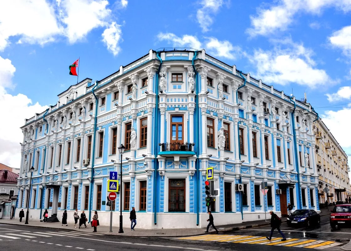Файл:Moscow Myasnitskaya at Lubyanka asv2019-06.jpg - Википедия
