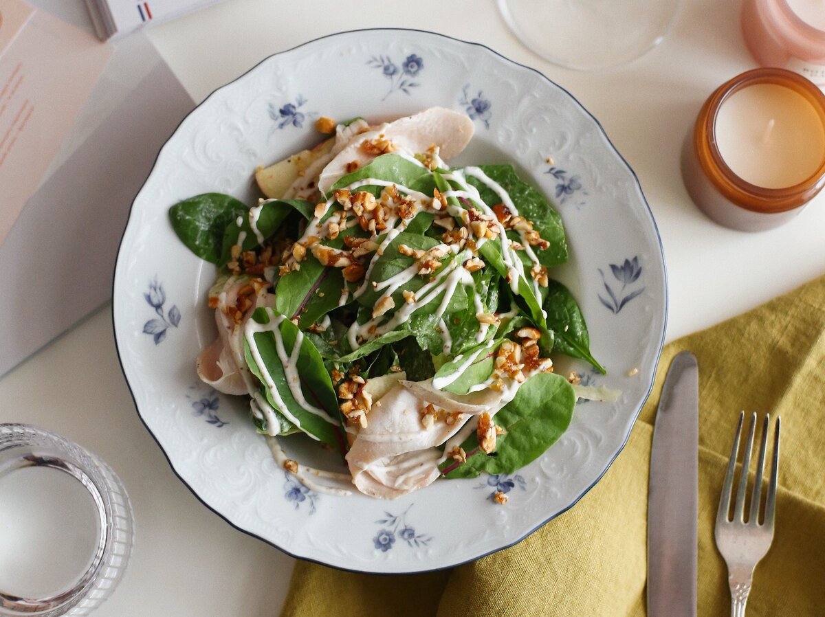    Салат с индейкой и яблоками