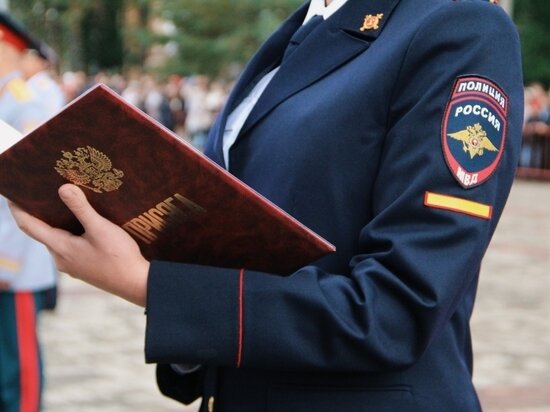     Курсанты юридического института в Хабаровске приняли присягу Анастасия Дудалова