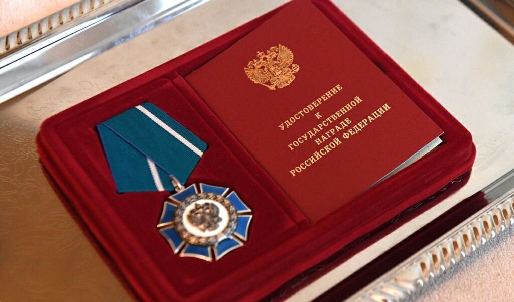    Председатель Заксобрания Оренбуржья Сергей Грачев награжден Орденом Почета Белов Михаил Александрович